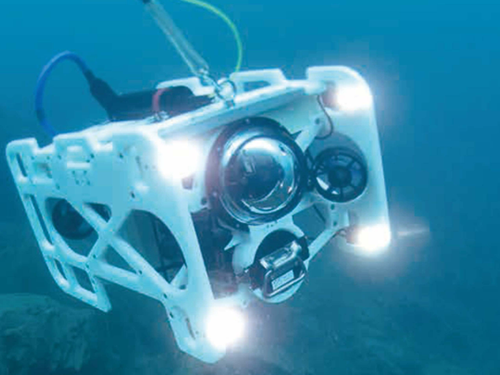 水中ドローン